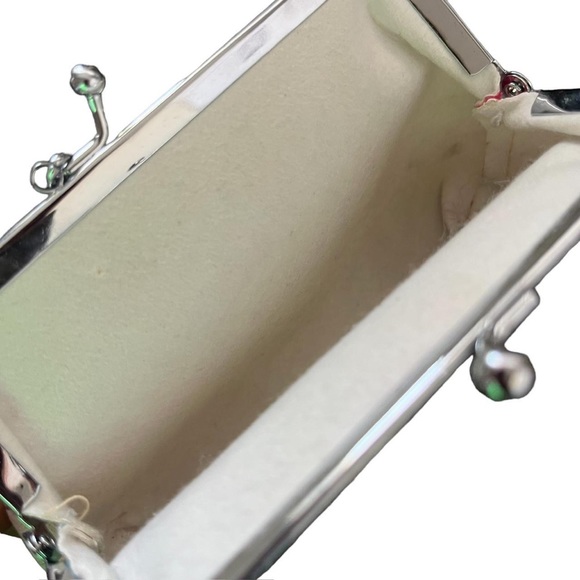 Hello Kitty Coin Purse - Picture 5 of 7